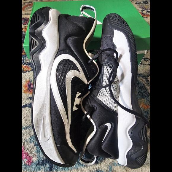 Nike Giannis Immortality 3 Basketball DZ7533 003 Men's 10 - Picture 9 of 10